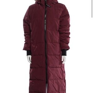 Canada Goose Women's Burgundy Coat With Fur